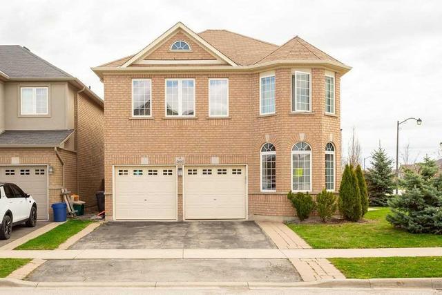 4660 Kurtz Rd, House detached with 4 bedrooms, 3 bathrooms and 2 parking in Burlington ON | Image 2