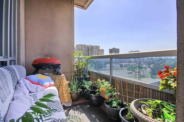 404 - 1 Cordoba Dr, Condo with 2 bedrooms, 2 bathrooms and 1 parking in Vaughan ON | Image 20