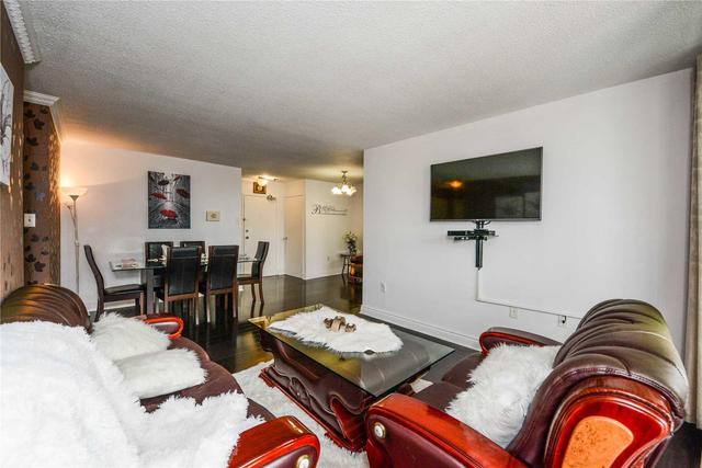 706 - 17 Knightsbridge Rd, Condo with 1 bedrooms, 1 bathrooms and 2 parking in Brampton ON | Image 1
