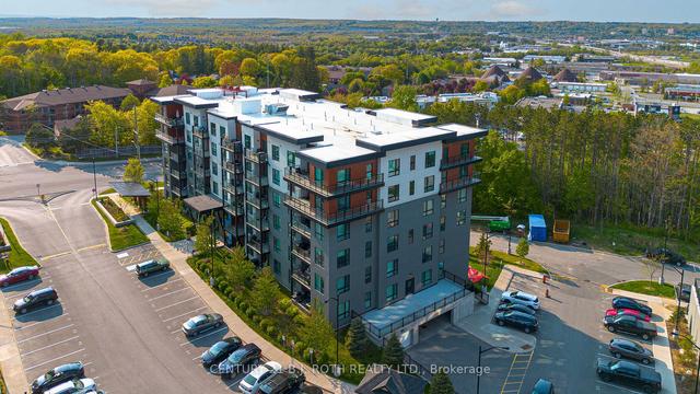 201 - 300 Essa Rd E, Condo with 2 bedrooms, 2 bathrooms and 2 parking in Barrie ON | Image 14
