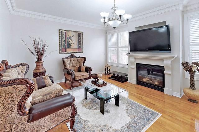 16 Hislop Dr, House detached with 4 bedrooms, 4 bathrooms and 3 parking in Markham ON | Image 37