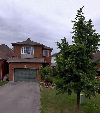 16 Abernethy Cres, House detached with 3 bedrooms, 4 bathrooms and 4 parking in Clarington ON | Image 1