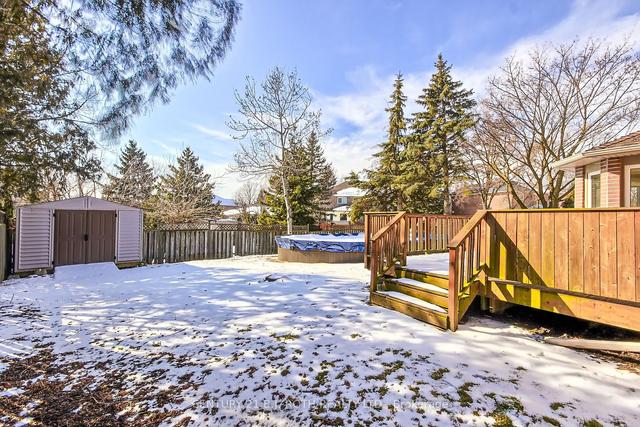 6 Bishopsbridge Cres, House detached with 4 bedrooms, 3 bathrooms and 6 parking in Richmond Hill ON | Image 27