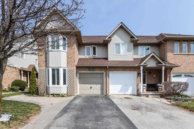 1281 Walkers Line, House attached with 3 bedrooms, 3 bathrooms and 4 parking in Burlington ON | Image 1