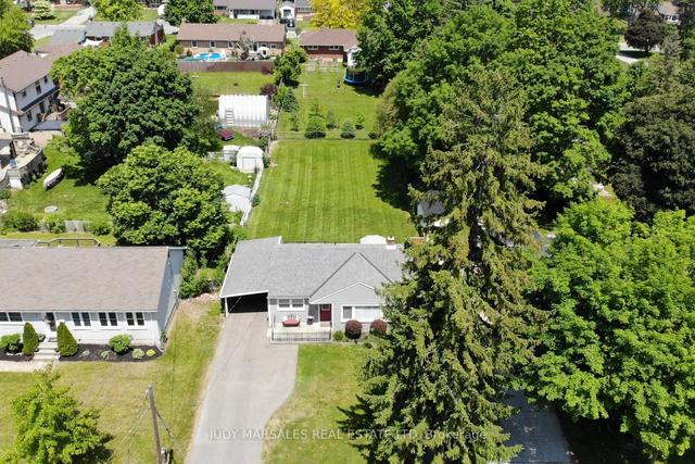 35 Parker Dr, House detached with 3 bedrooms, 2 bathrooms and 7 parking in Norfolk County ON | Image 12