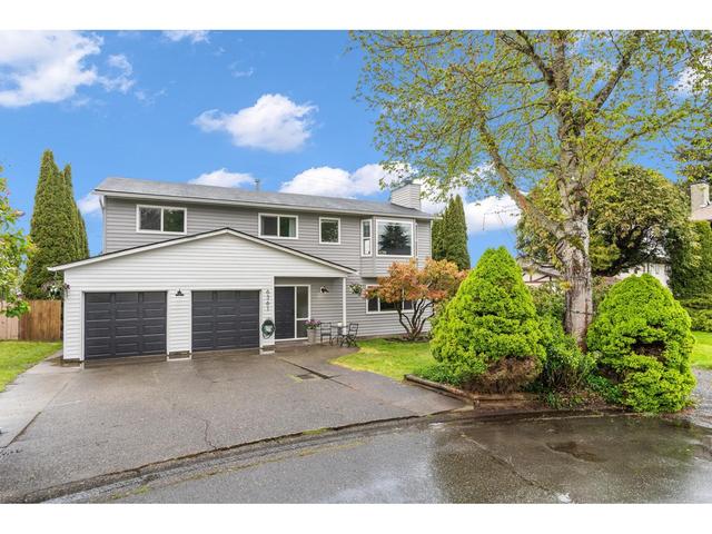 6361 Sundance Drive, House detached with 3 bedrooms, 3 bathrooms and 6 parking in Surrey BC | Image 2