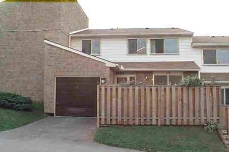 113 Rock Fern Way, Townhouse with 3 bedrooms, 3 bathrooms and 1 parking in Toronto ON | Image 1