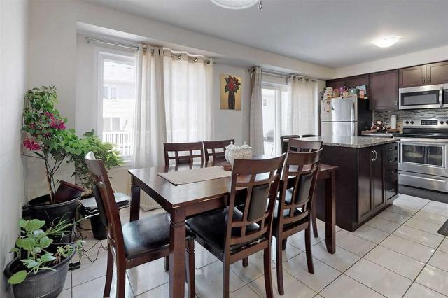 2761 Sapphire Dr, House attached with 3 bedrooms, 3 bathrooms and 2 parking in Pickering ON | Image 8