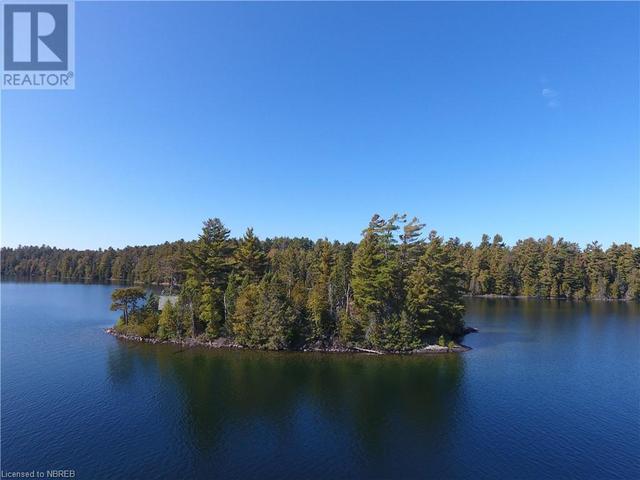 944 - 4 Lake Temagami, House detached with 2 bedrooms, 0 bathrooms and null parking in Temagami ON | Image 4