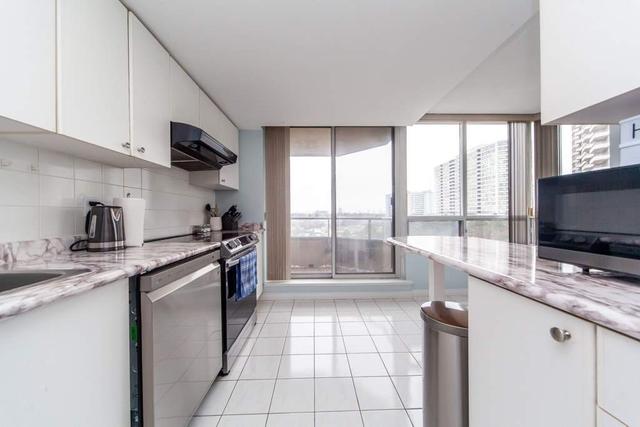 682 - 1 Greystone Walk Dr, Condo with 2 bedrooms, 2 bathrooms and 1 parking in Toronto ON | Image 7