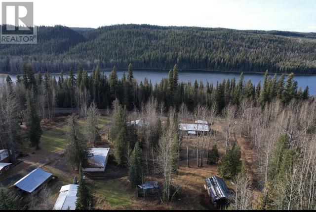 6096 Cedar Creek Road, House detached with 2 bedrooms, 1 bathrooms and null parking in Cariboo F BC | Image 37
