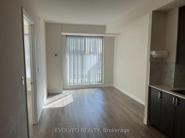 313 - 22 East Haven Dr, Condo with 1 bedrooms, 1 bathrooms and 1 parking in Toronto ON | Image 5