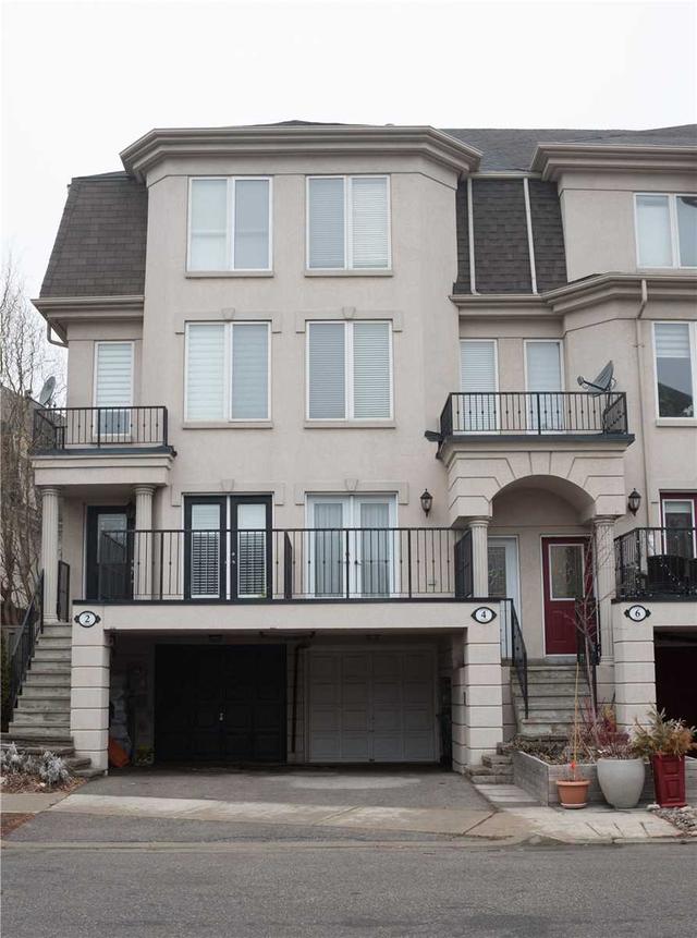 4 Jessie Dr, House attached with 3 bedrooms, 3 bathrooms and 2 parking in Toronto ON | Image 1