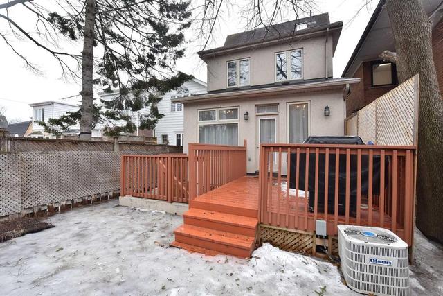 40 Deforest Rd, House detached with 3 bedrooms, 3 bathrooms and 1 parking in Toronto ON | Image 19