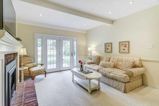 407 Rossmore Blvd, House detached with 4 bedrooms, 3 bathrooms and 6 parking in Burlington ON | Image 10