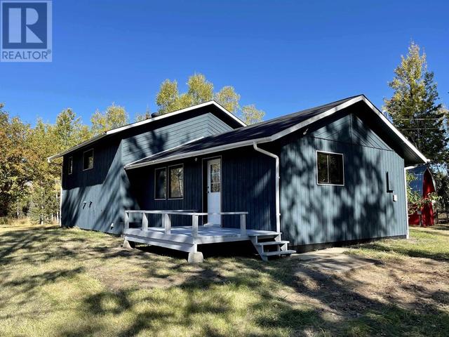 5492 Upper Houseman Road, House detached with 4 bedrooms, 2 bathrooms and null parking in Cariboo H BC | Image 6