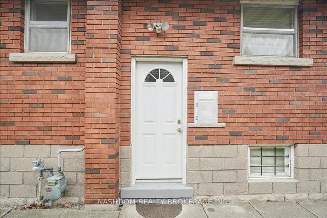 165 West 27th St, House detached with 3 bedrooms, 1 bathrooms and 3 parking in Hamilton ON | Image 29