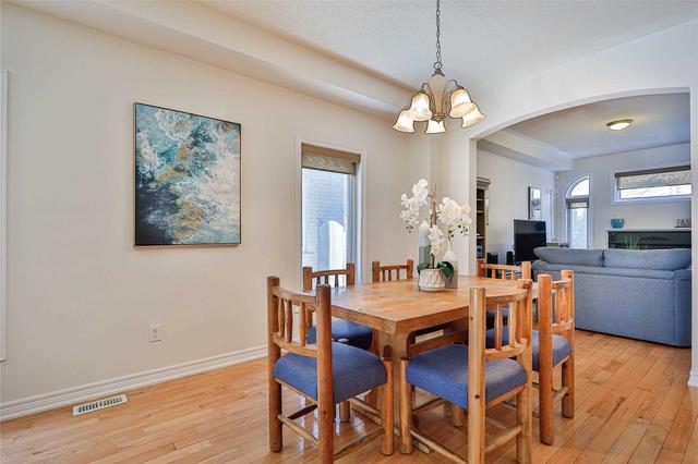 3486 Whilabout Terr, House attached with 4 bedrooms, 4 bathrooms and 2 parking in Oakville ON | Image 32