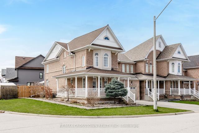 23 Diana Way, House attached with 3 bedrooms, 4 bathrooms and 3 parking in Barrie ON | Image 12