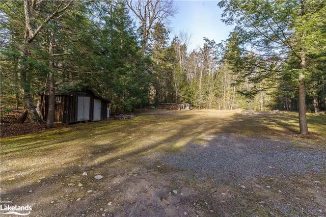 3117 Limberlost Road, House detached with 3 bedrooms, 1 bathrooms and 10 parking in Lake of Bays ON | Image 3