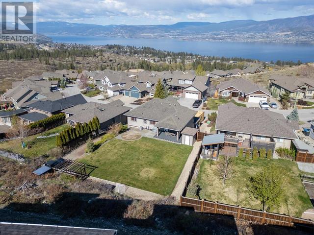 808 Kuipers Crescent, House detached with 4 bedrooms, 3 bathrooms and 2 parking in Kelowna BC | Image 47