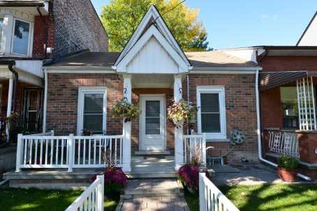 144 Strachan Ave, House attached with 2 bedrooms, 3 bathrooms and null parking in Toronto ON | Image 1