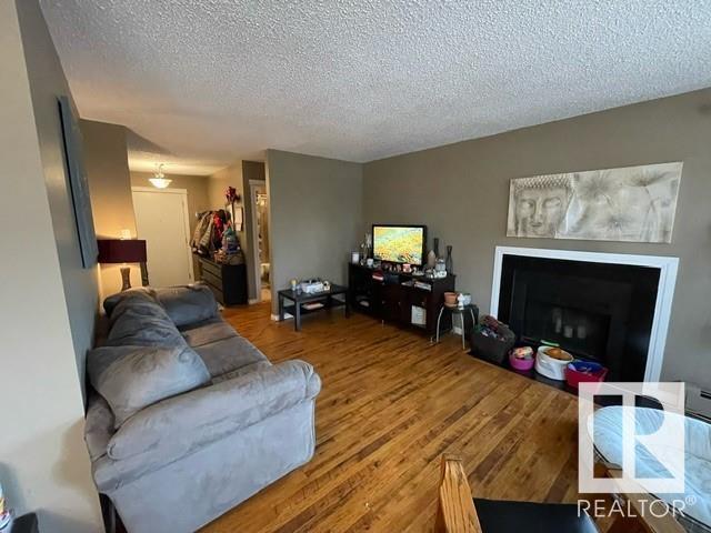 208 - 14803 51 Av Nw, Condo with 2 bedrooms, 1 bathrooms and 2 parking in Edmonton AB | Image 7