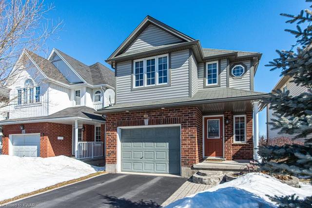 686 Wild Ginger Avenue, House detached with 4 bedrooms, 2 bathrooms and null parking in Waterloo ON | Image 1