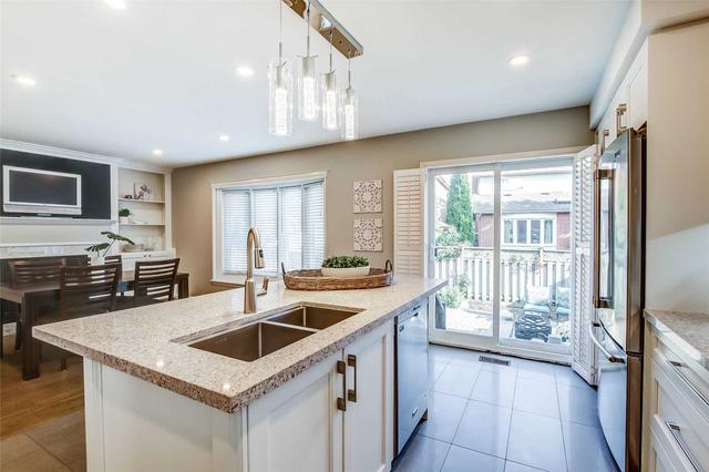 3693 Indigo Cres, House detached with 3 bedrooms, 3 bathrooms and 6 parking in Mississauga ON | Image 13