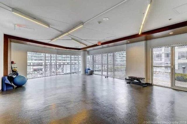 505 - 352 Front St W, Condo with 2 bedrooms, 1 bathrooms and null parking in Toronto ON | Image 11