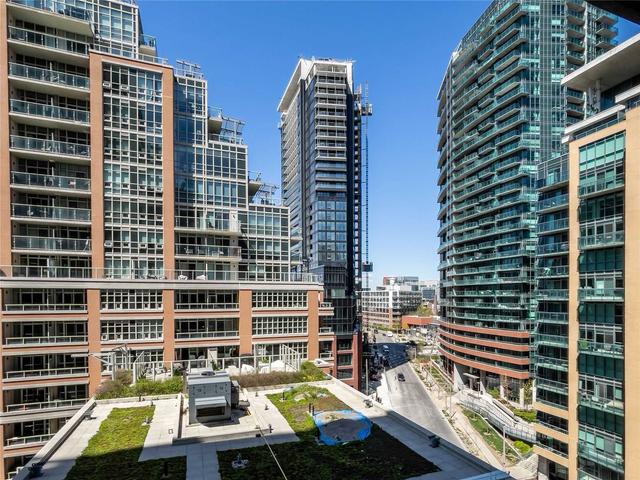 1013 - 75 East Liberty St, Condo with 2 bedrooms, 2 bathrooms and 1 parking in Toronto ON | Image 6