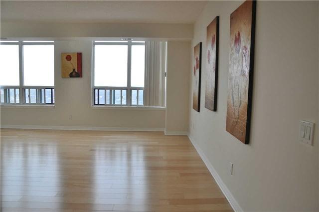 2207 - 8 Hillcrest Ave, Condo with 2 bedrooms, 2 bathrooms and 1 parking in Toronto ON | Image 8