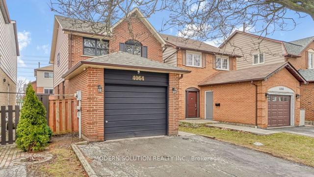 4064 Teakwood Dr, House detached with 3 bedrooms, 3 bathrooms and 3 parking in Mississauga ON | Image 35