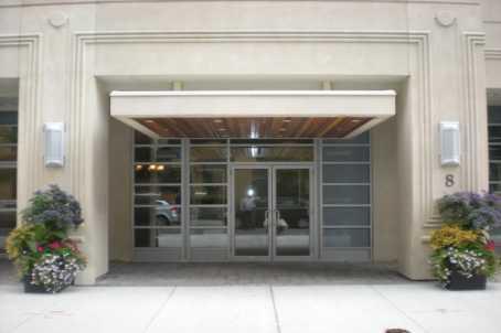 1306 - 8 Scollard St, Condo with 1 bedrooms, 1 bathrooms and null parking in Toronto ON | Image 2