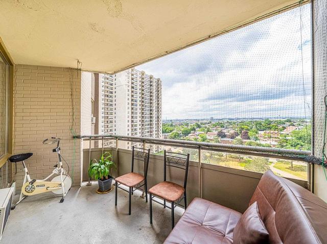 1002 - 380 Dixon Rd, Condo with 2 bedrooms, 1 bathrooms and 1 parking in Toronto ON | Image 14