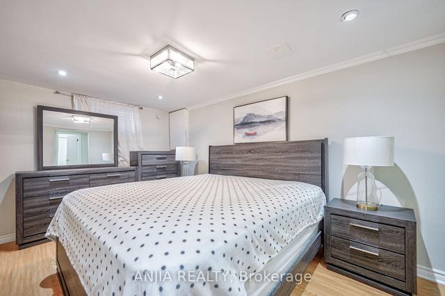 32 Thorny Vineway, Townhouse with 3 bedrooms, 3 bathrooms and 1 parking in Toronto ON | Image 28