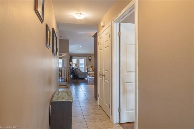 11 Corbin Street, House detached with 4 bedrooms, 2 bathrooms and 5 parking in St. Catharines ON | Image 43