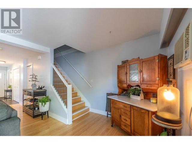 108 - 3315 Wilson Street, House attached with 3 bedrooms, 1 bathrooms and 2 parking in Penticton BC | Image 13