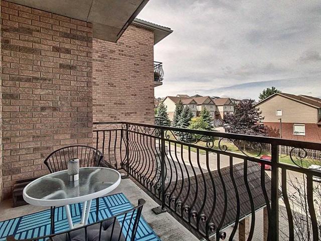 301 - 345 Briarmeadow Dr, Condo with 1 bedrooms, 1 bathrooms and 1 parking in Kitchener ON | Image 9