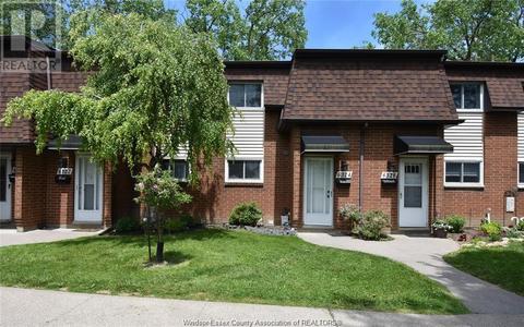 6324 Thornberry Crescent, Windsor, ON, N8T3A2 | Card Image