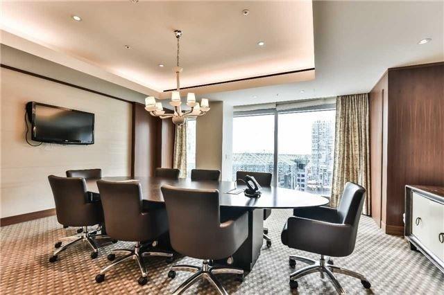 4102 - 183 Wellington St W, Condo with 2 bedrooms, 2 bathrooms and 1 parking in Toronto ON | Image 19