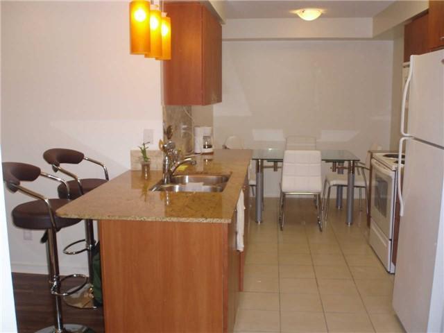 1006 - 503 Beecroft Rd, Condo with 2 bedrooms, 2 bathrooms and 2 parking in Toronto ON | Image 5
