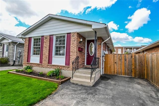 8 Loraine Dr, House detached with 3 bedrooms, 1 bathrooms and 2 parking in St. Catharines ON | Image 33