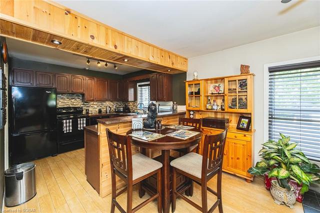 6313 6 Highway, House detached with 2 bedrooms, 1 bathrooms and null parking in Northern Bruce Peninsula ON | Image 38