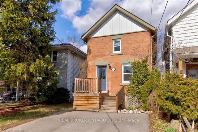 22 Brockville Ave, House detached with 3 bedrooms, 1 bathrooms and 2 parking in Guelph ON | Image 25