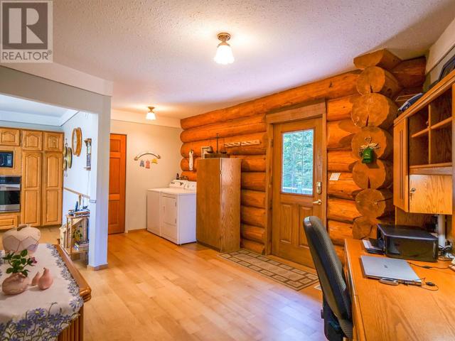4845 Ten Mile Lake Road, House detached with 3 bedrooms, 3 bathrooms and null parking in Cariboo B BC | Image 19