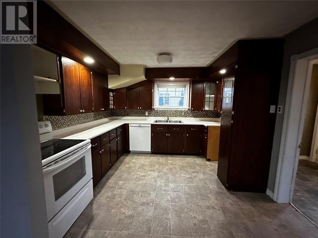 124 Lincoln Road, House detached with 3 bedrooms, 1 bathrooms and null parking in Grand Falls-Windsor NL | Image 6