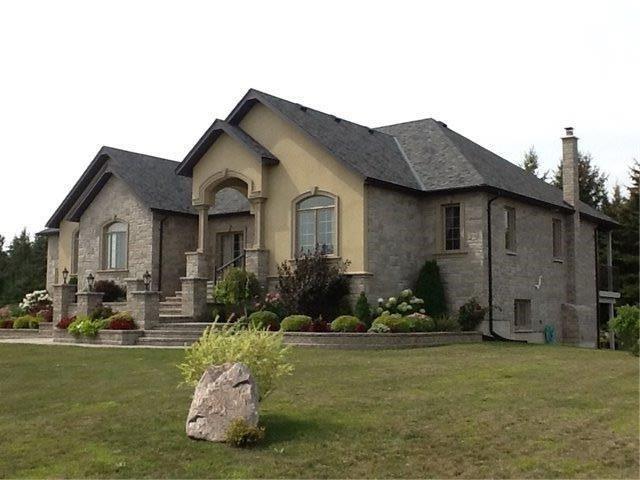 3712 Michael St, House detached with 4 bedrooms, 4 bathrooms and 9 parking in Clearview ON | Image 1