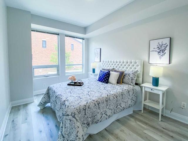 p105 - 25 Soho St, Townhouse with 2 bedrooms, 2 bathrooms and 1 parking in Toronto ON | Image 7