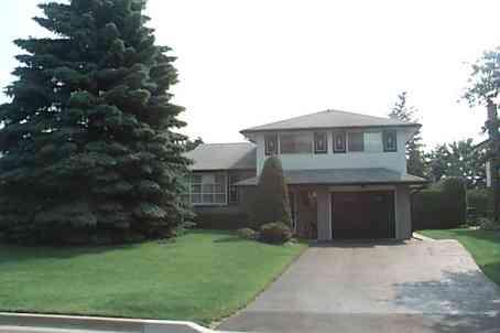 827 Fernhill Blvd, House detached with 3 bedrooms, 2 bathrooms and 4 parking in Oshawa ON | Image 1